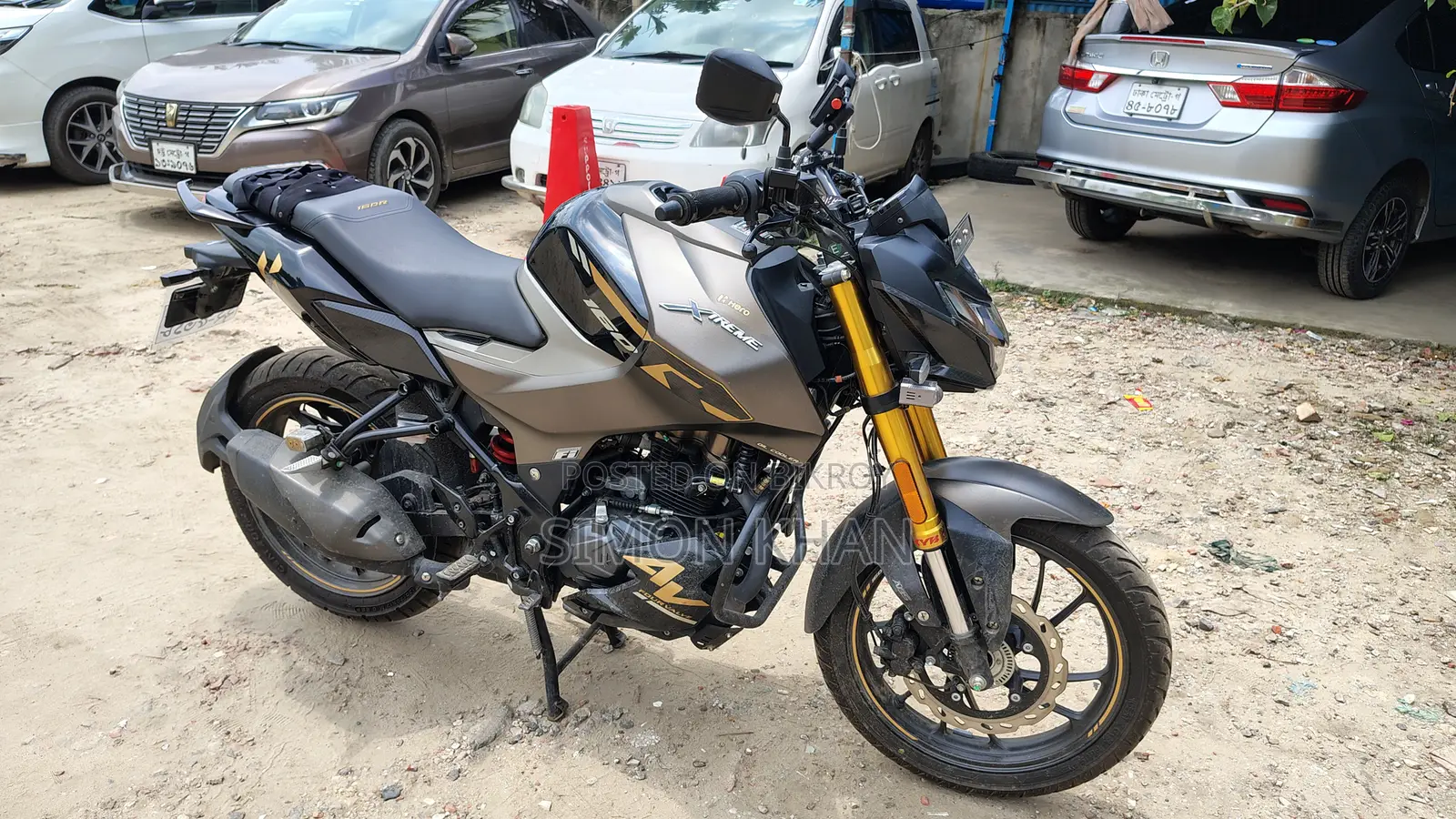 Hero Xtreme 160R 4V 2025 Brown