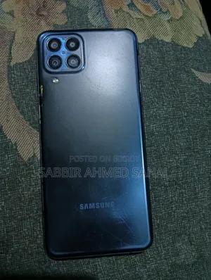 Samsung Galaxy M33 128 GB Blue