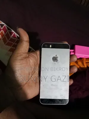 Apple iPhone 5s 16 GB Black