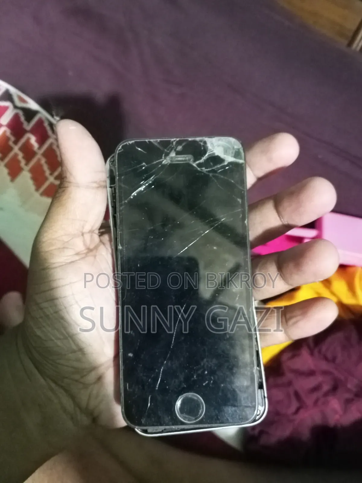 Apple iPhone 5s 16 GB Black