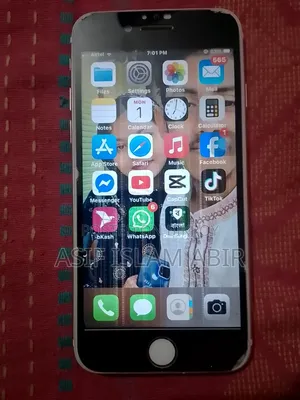 Apple iPhone 7 32 GB Gold