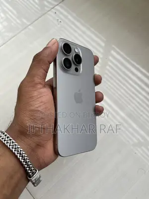 Apple iPhone 15 Pro 256 GB Silver