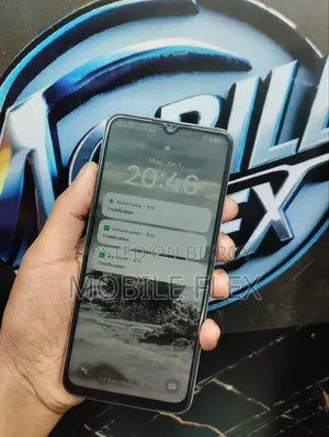 Oppo 128 GB Gold