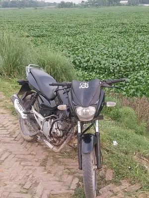Bajaj Pulsar 150 2016 Black