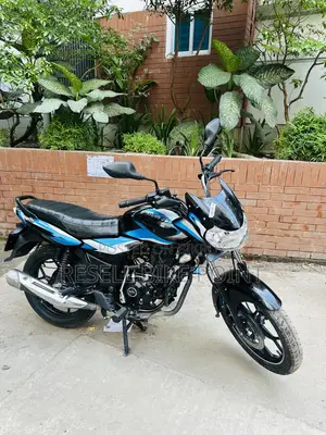 Bajaj Discover 125 2022 Black