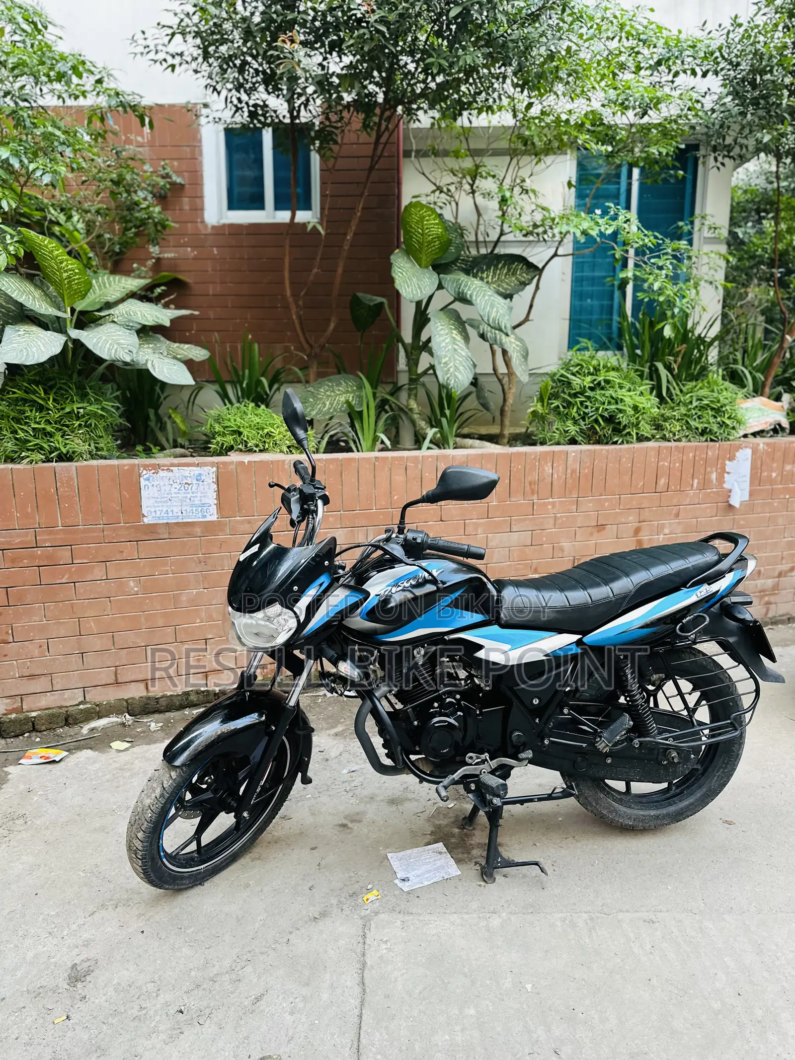 Bajaj Discover 125 2022 Black