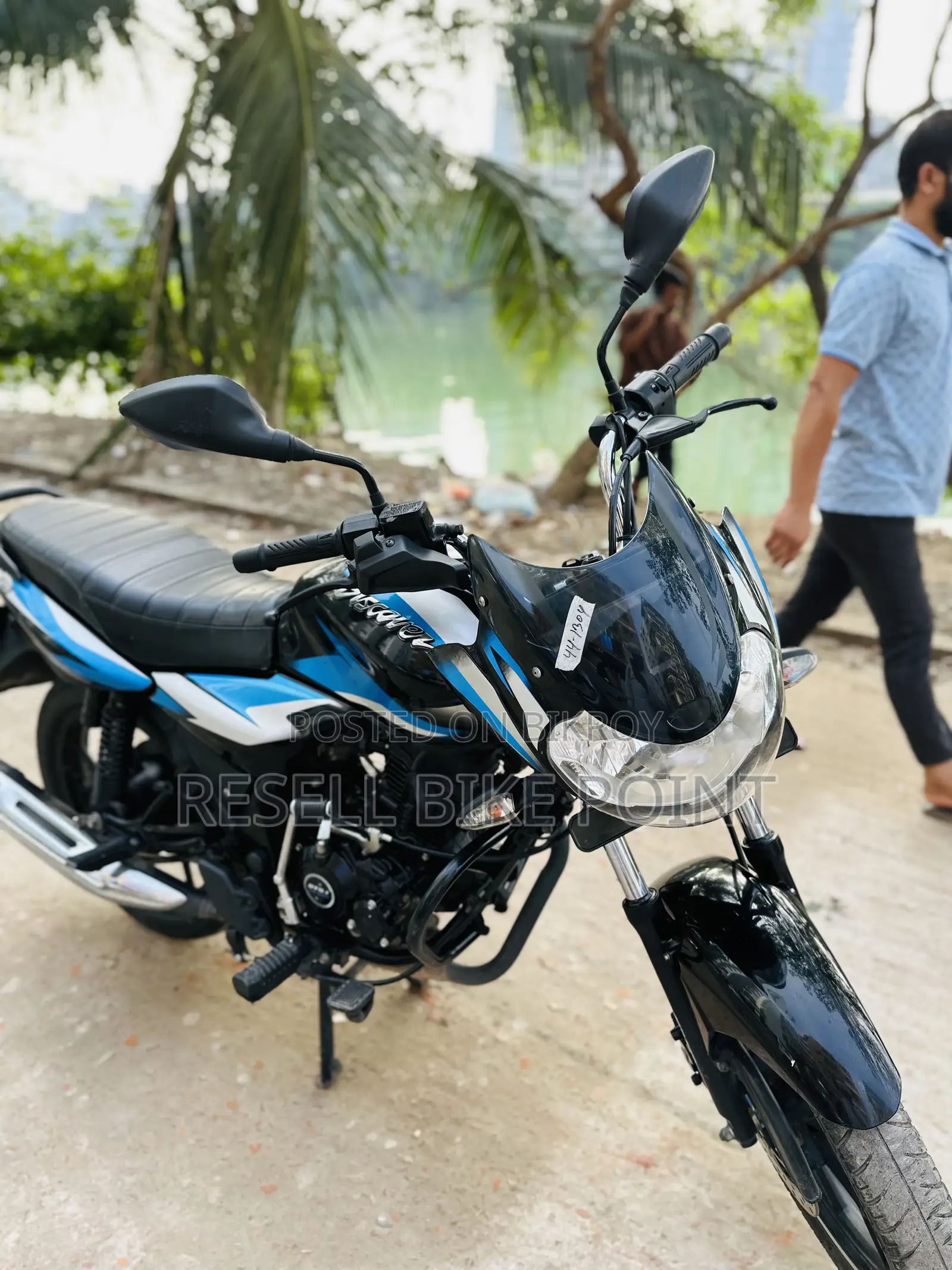 Bajaj Discover 125 2022 Black