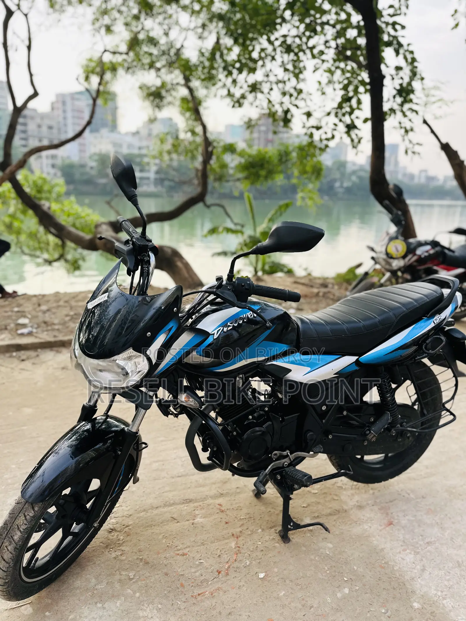 Bajaj Discover 125 2022 Black