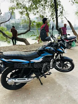 Bajaj Discover 125 2022 Black