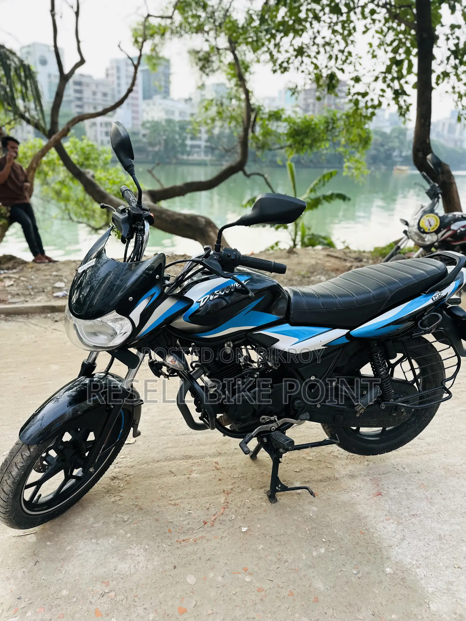 Bajaj Discover 125 2022 Black