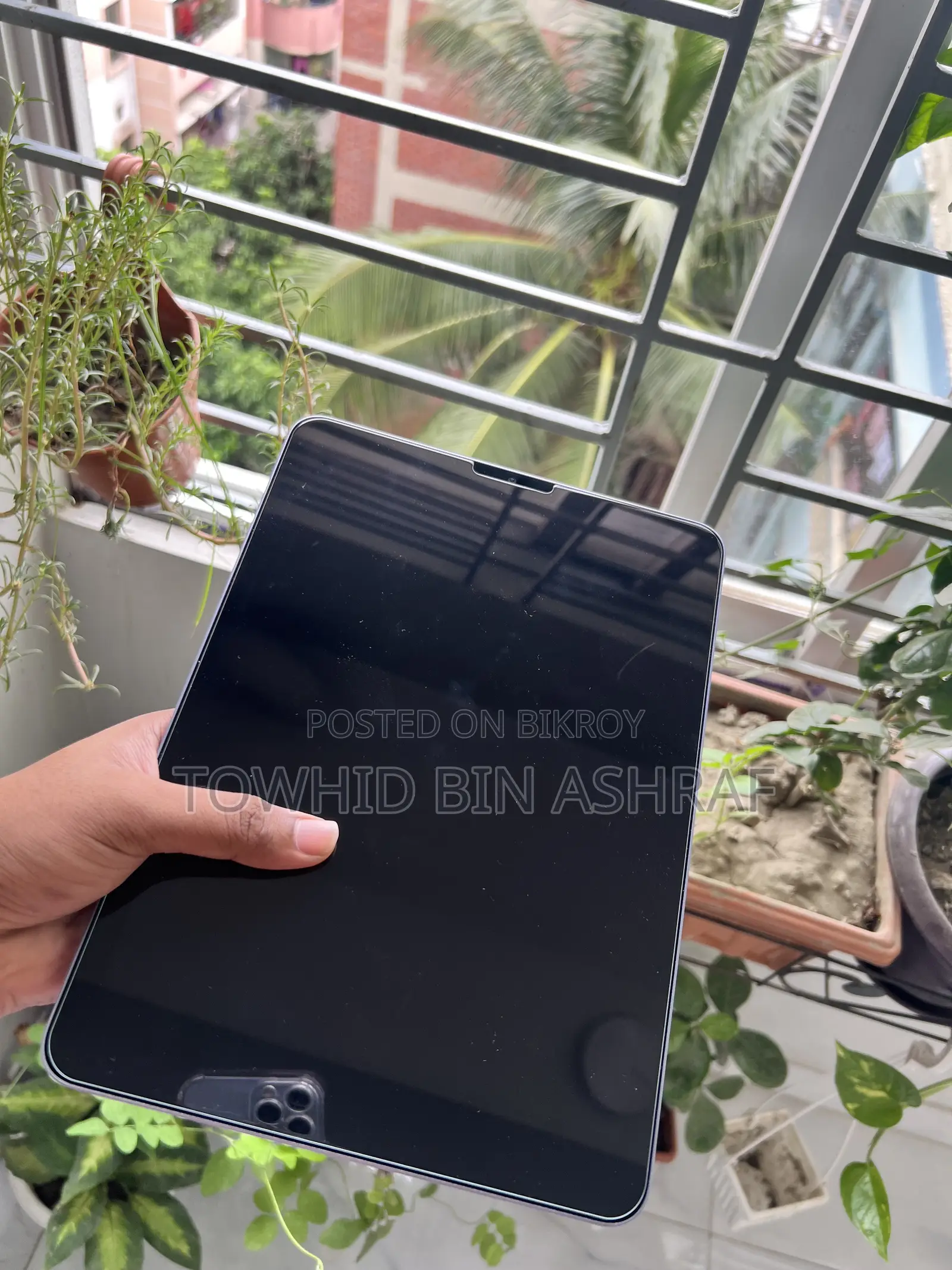 Apple iPad Air (2022) 64 GB