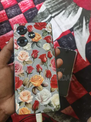 ইনফিনিক্স হট ৩০ ১২৮ জিবি