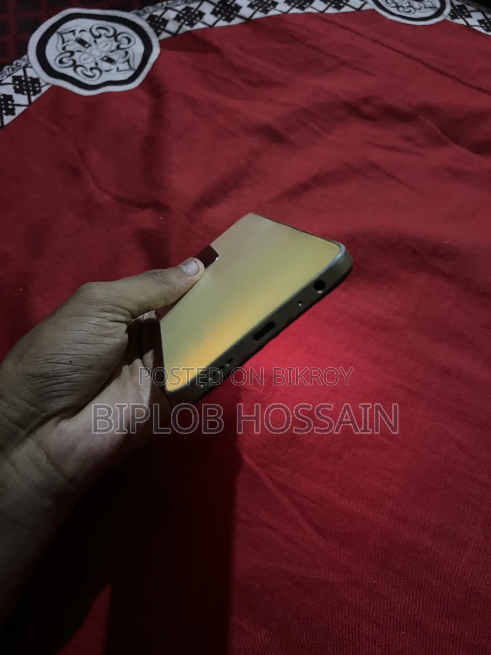Vivo Y35 128 GB Yellow