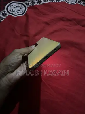 Vivo Y35 128 GB Yellow