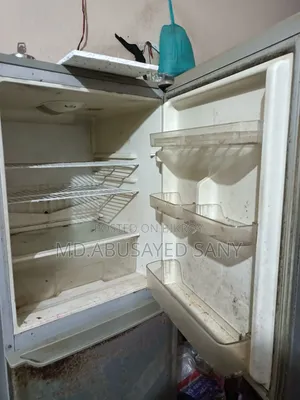 Meiling Stone Fridge (Damaged)
