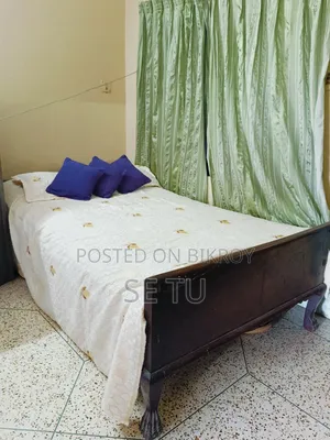 একটি খাট বিক্রয় করা হবে।