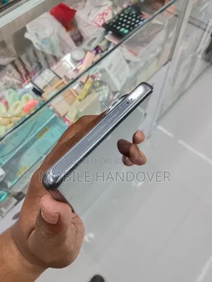 Vivo 256 GB Gray
