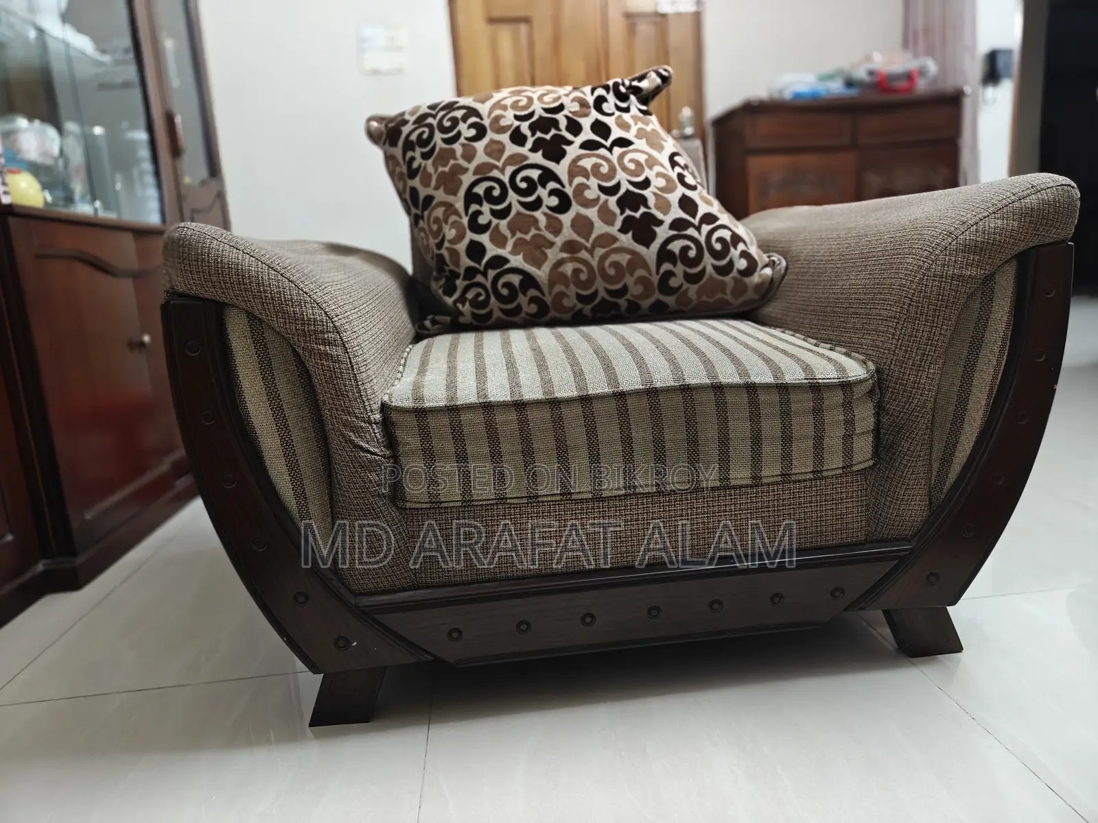 Luxury Sofa Set