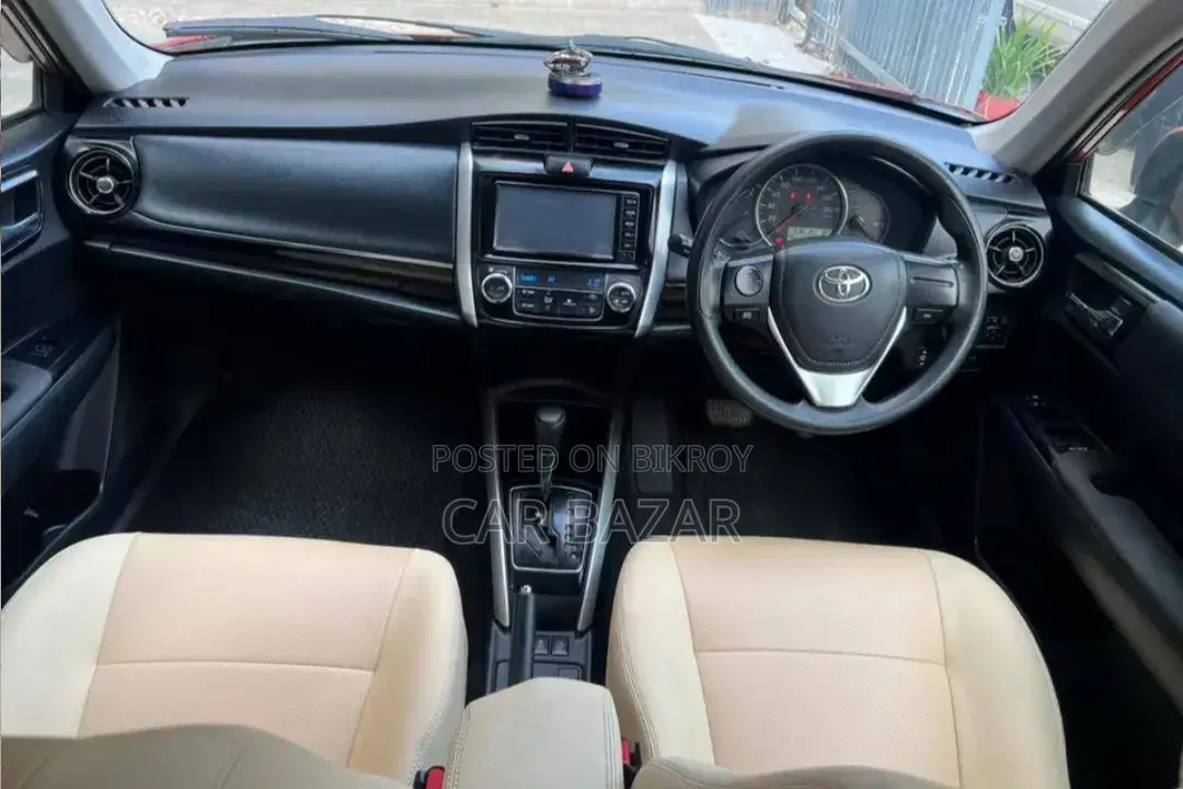 Toyota Corolla Fielder 1.5 Petrol Front-Wheel Drive 2018 Orange
