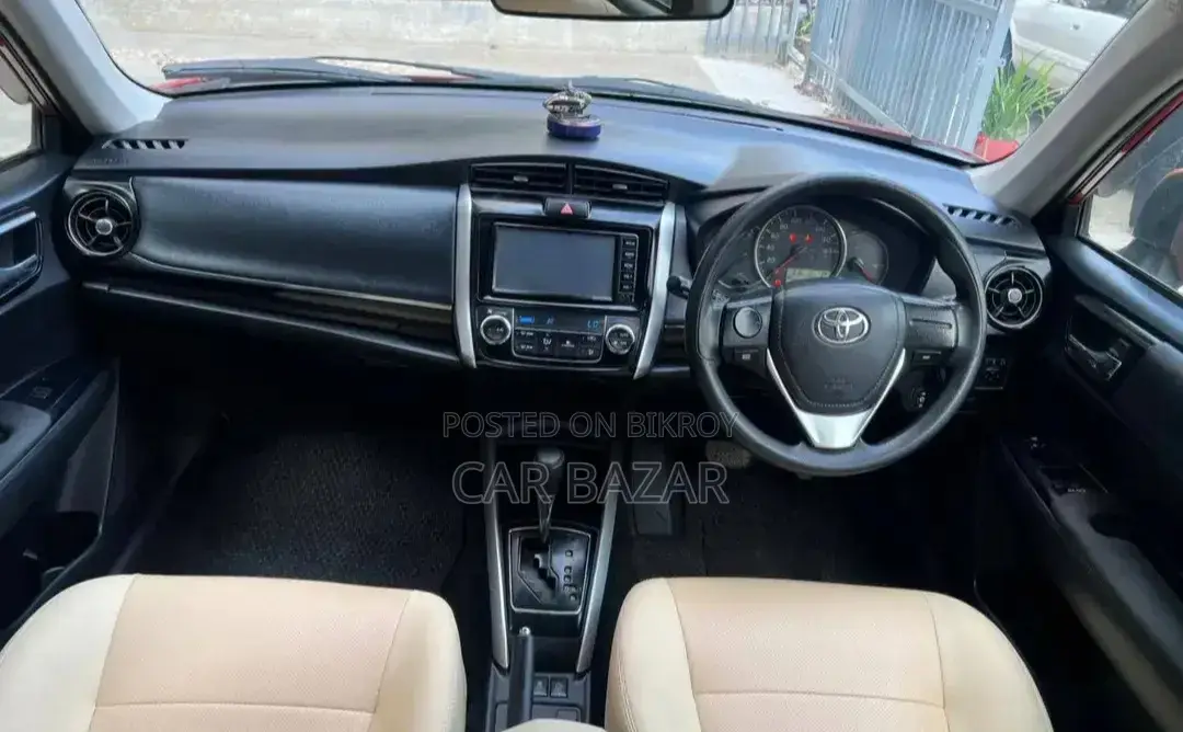 Toyota Corolla Fielder 1.5 Petrol Front-Wheel Drive 2018 Orange