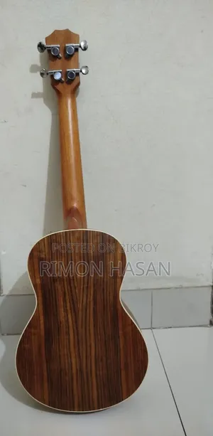 Yamaha Ukulele