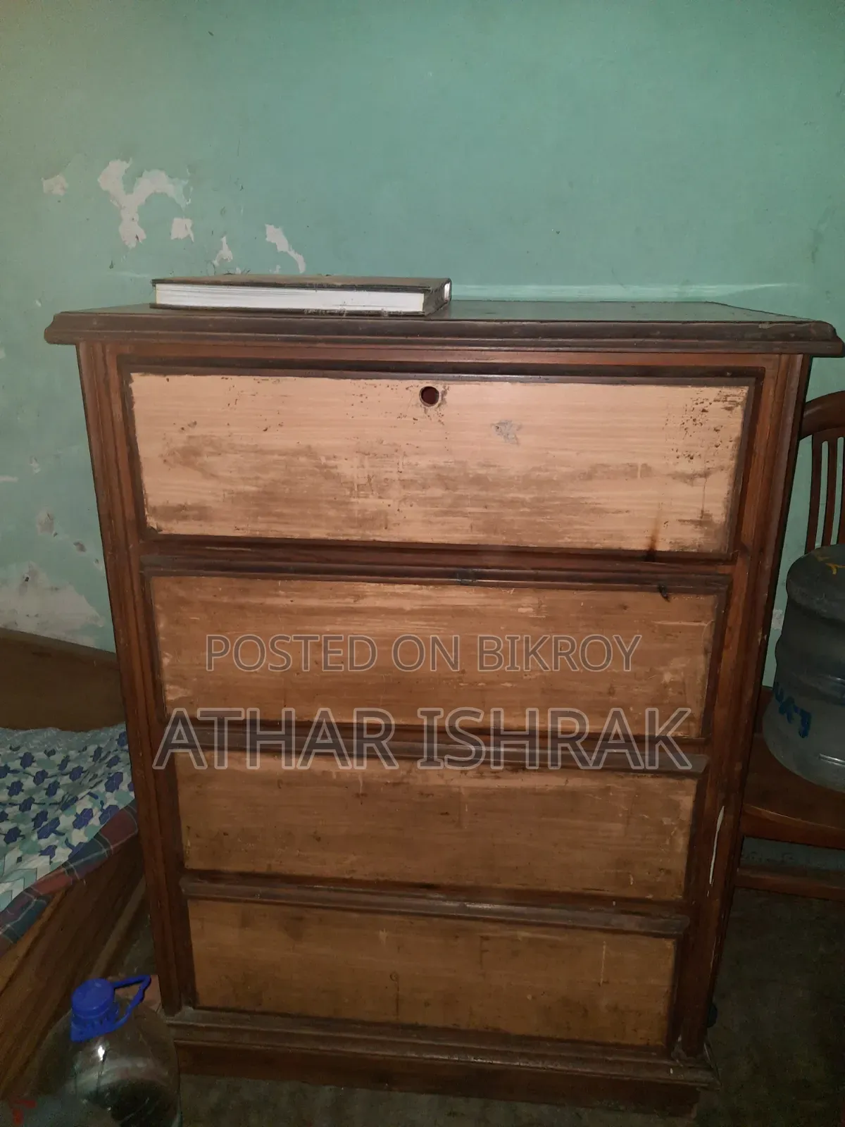 Wooden Wardrobe (4 Shelves)