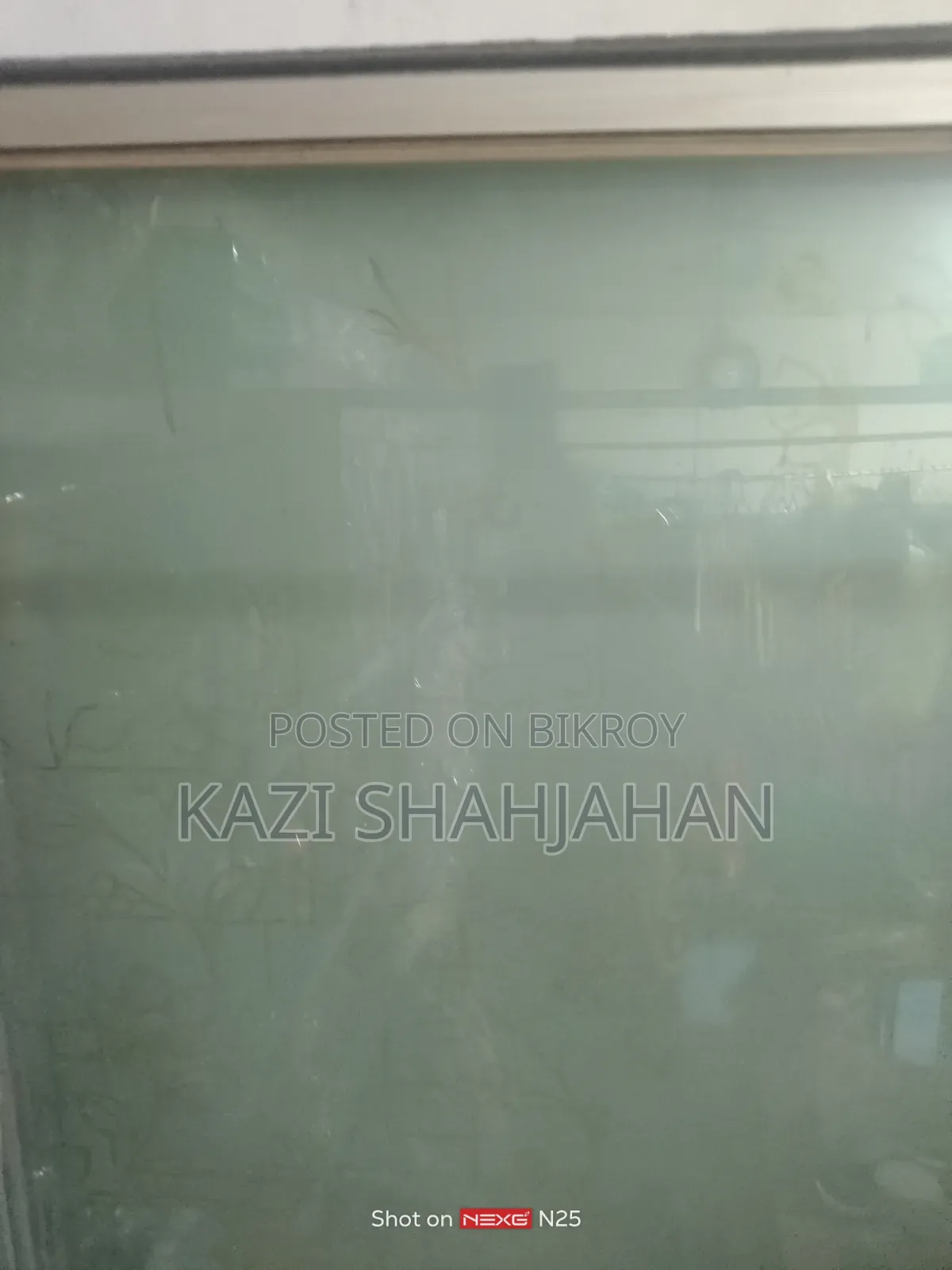 স্লাইডিং ডোর