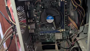 Desktop Computer 8GB Intel HDD+SSD 750GB