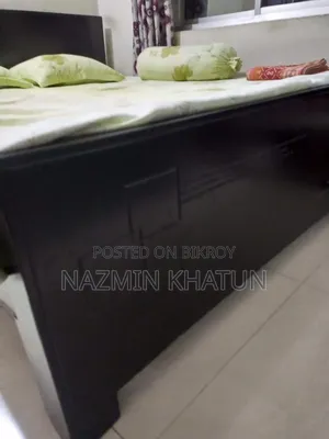 Malaysian Oak Wood Bed