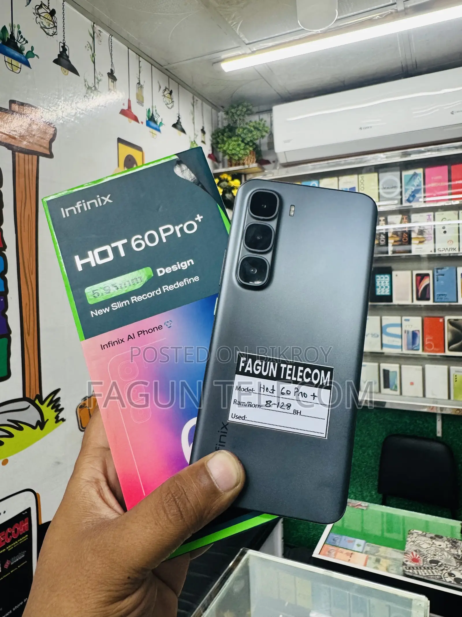 ইনফিনিক্স হট ৬০ প্রো+ ১২৮ জিবি কালো