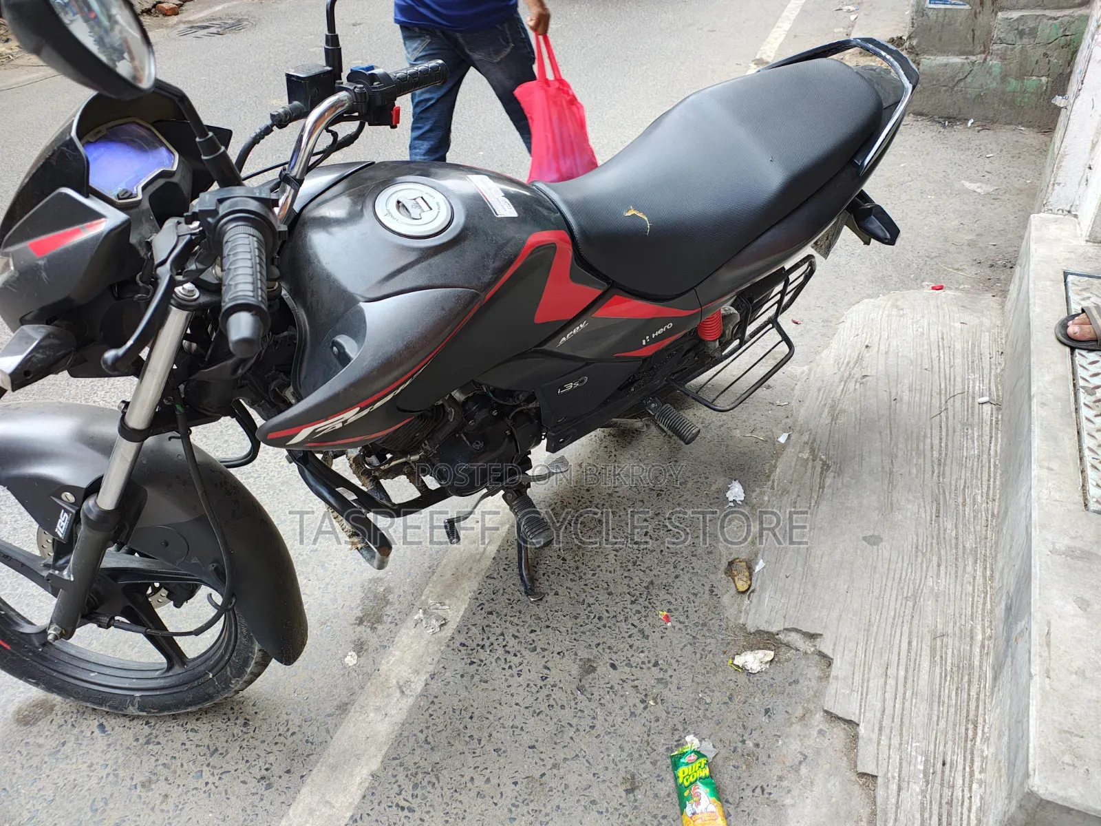 হিরো প্যাশন প্রো ২০২৩ ধূসর
