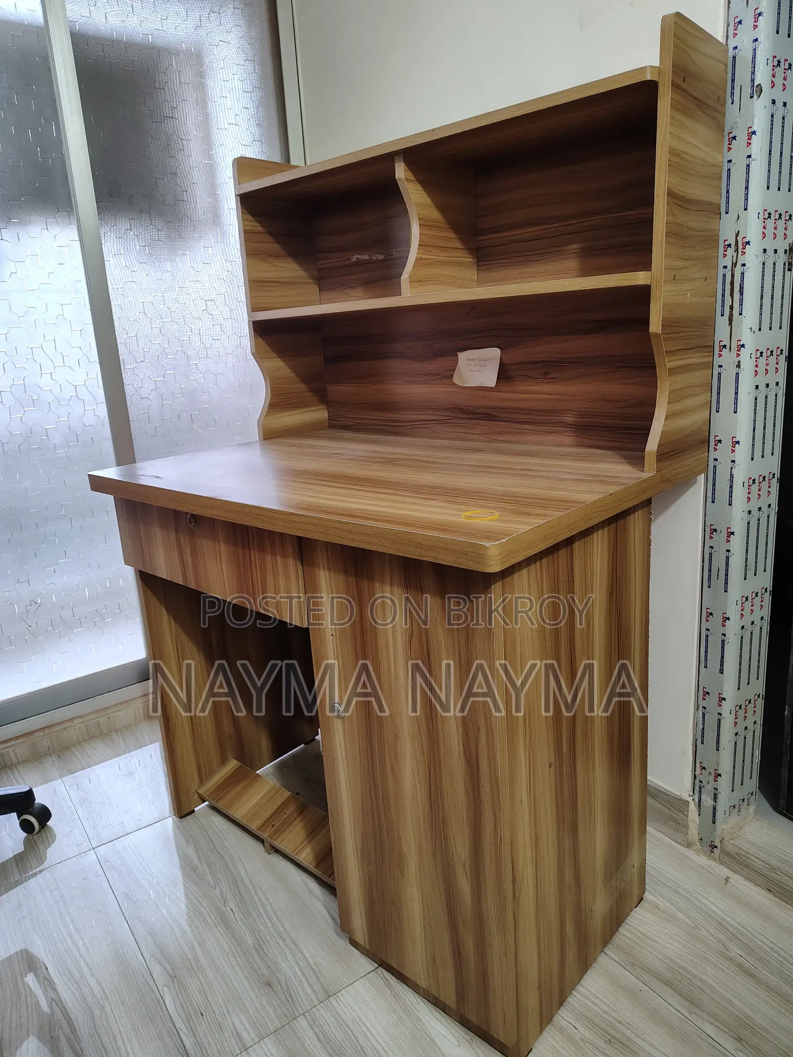 Reading Table