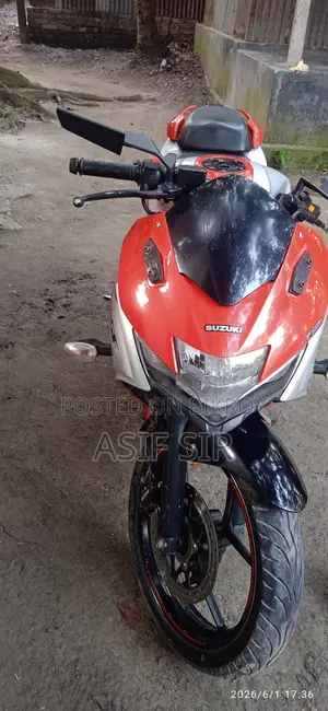 Suzuki Gixxer Fi ABS 2021 Silver
