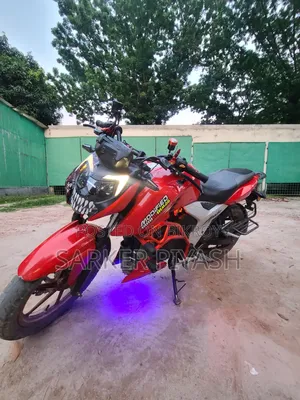 New TVS Apache 160 4V 2022 Red