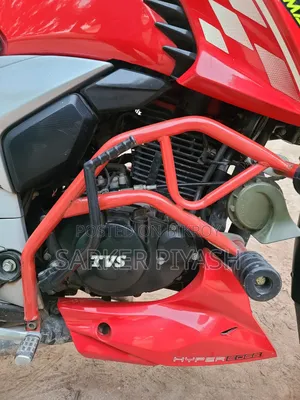 New TVS Apache 160 4V 2022 Red