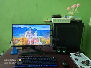 Desktop Computer 16GB Intel Core i5 SSD 256GB