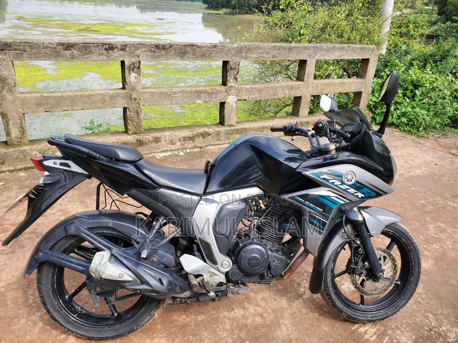 Yamaha 2017 Black