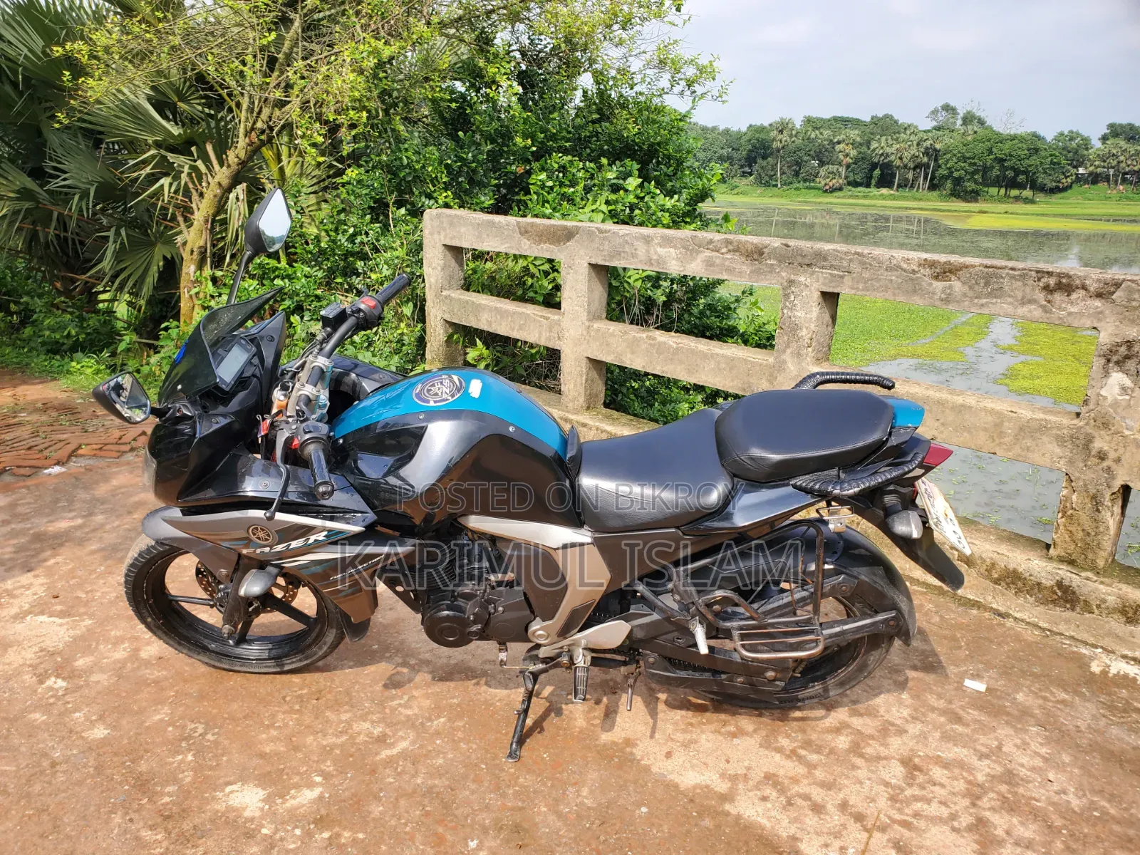 Yamaha 2017 Black