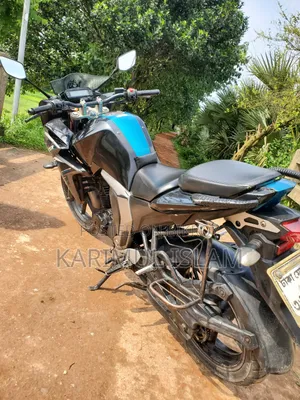 Yamaha 2017 Black
