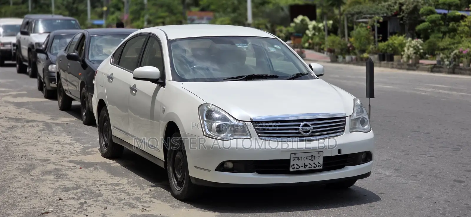 Nissan Bluebird 2011 Pearl