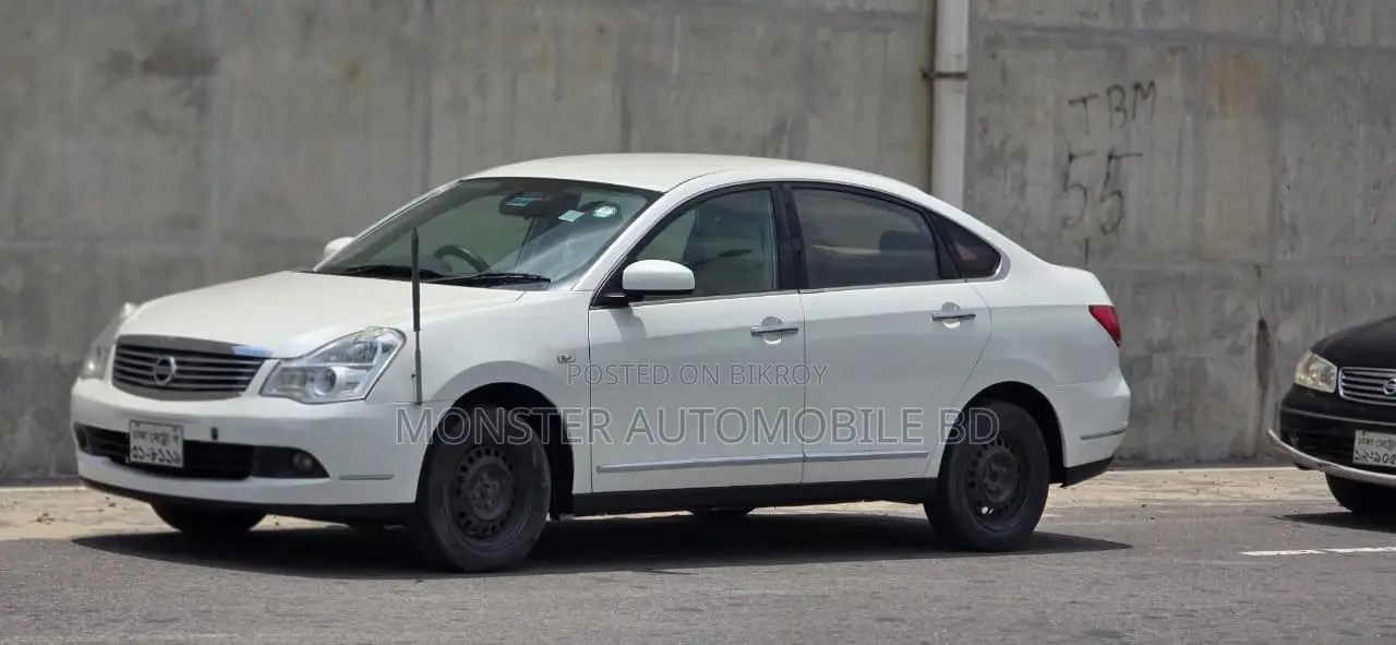 Nissan Bluebird 2011 Pearl
