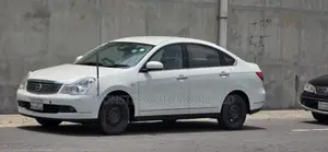 Nissan Bluebird 2011 Pearl