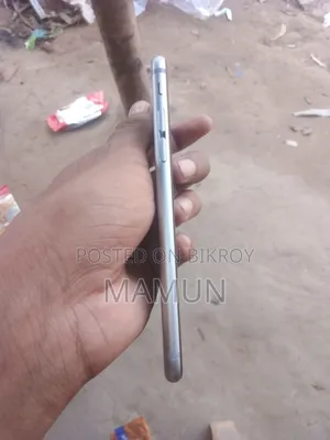 অ্যাপল আইফোন ৬এস ৬৪ জিবি হোয়াইট