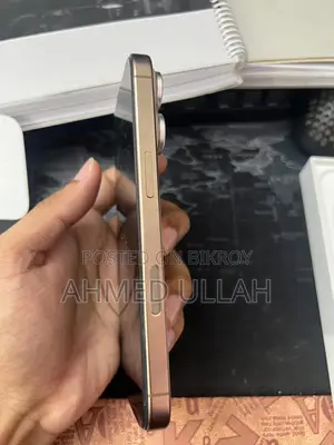 Apple iPhone 16 Pro 256 GB Gold