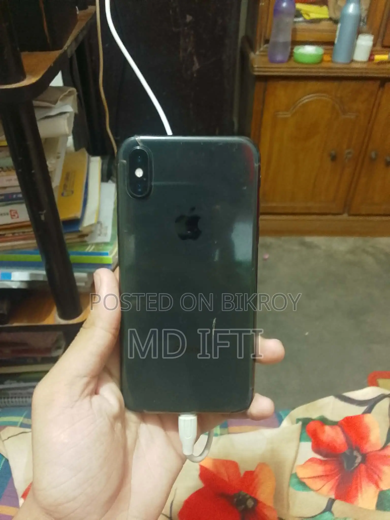 অ্যাপল আইফোন এক্স ৬৪ জিবি ব্ল্যাক
