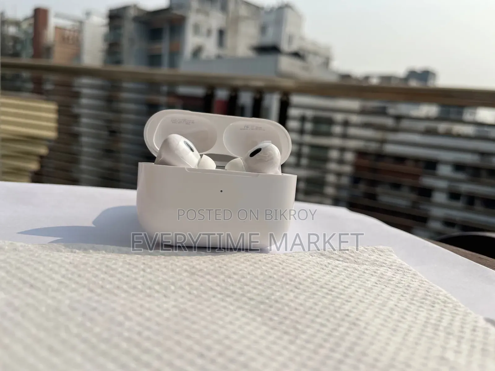 Premium Wireless Earbuds At Just 599 Tk