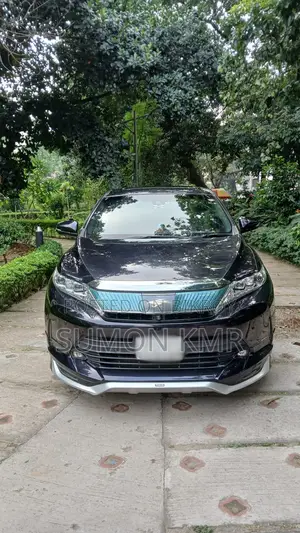 টয়োটা হ্যারিয়ার ২০১৯ কালো