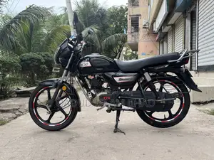 TVS Radeon 2023 Black