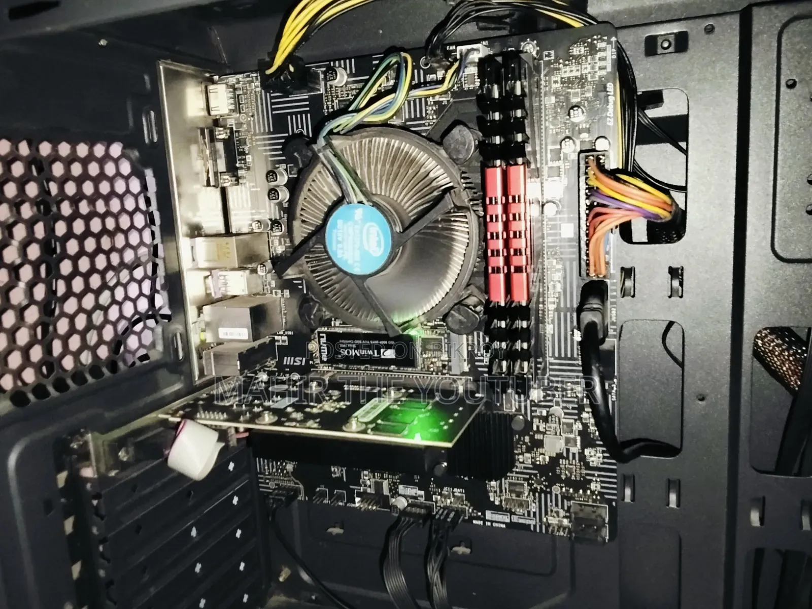Desktop Computer MSI Model 8GB Intel Core i3 SSD 256GB