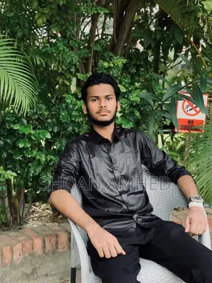 চাকরি প্রয়োজন আছে